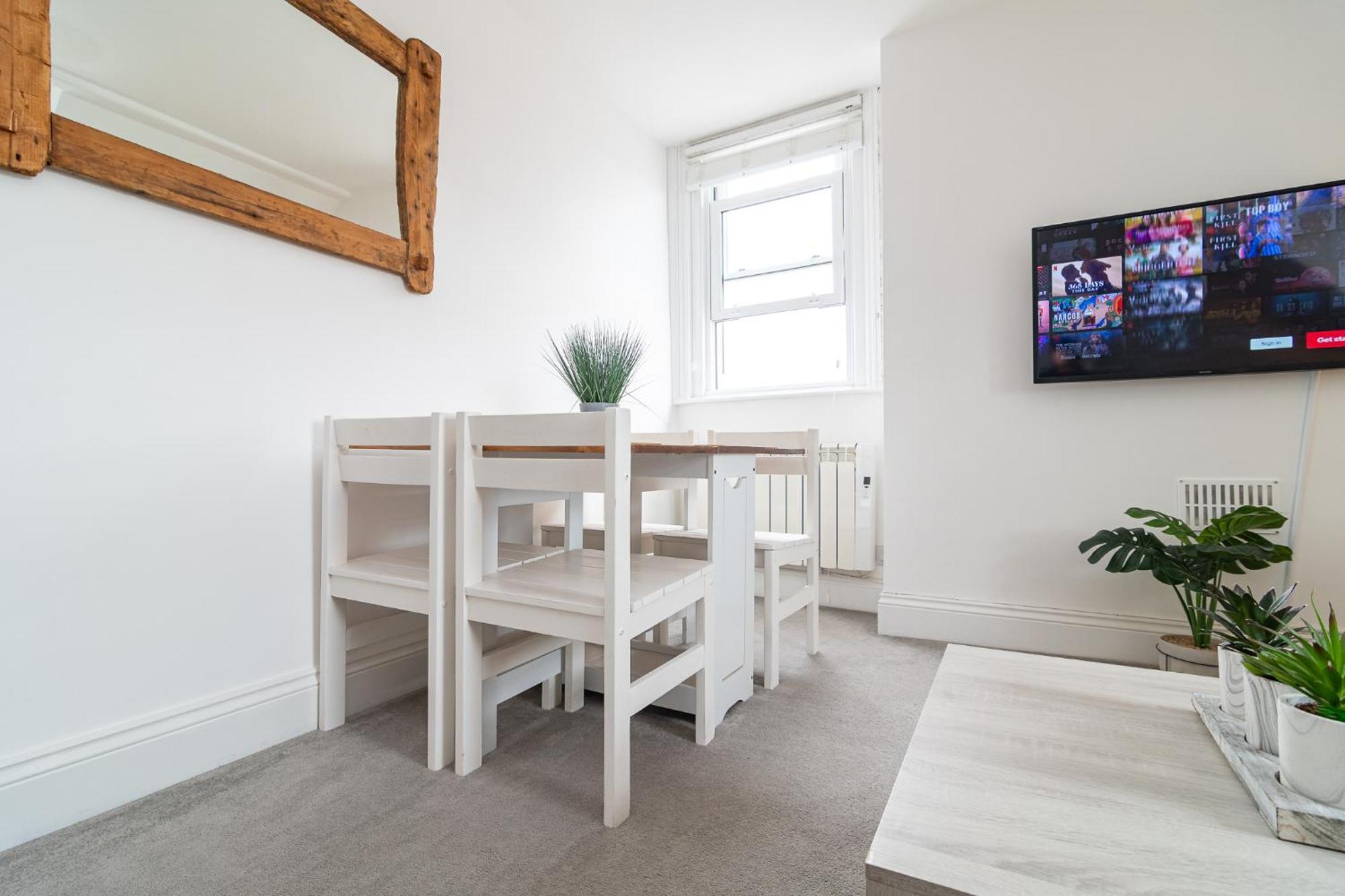 Light Airy 3 Bed Town Cntr Flat 700M To The Beach Bournemouth Exterior foto